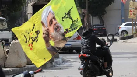 related_news_inside_blogsفيديو - إسرائيل تضغط على نعيم قاسم.. هل يحتل "حزب الله" بيروت؟