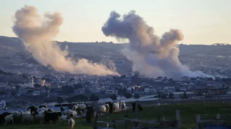فيديو - إسرائيل تقتل مسؤول الاتصال بـ"حزب الله" بيانوح جنوب لبنان