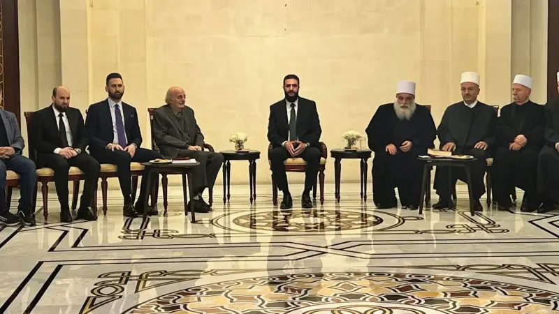 وليد جنبلاط يعلّق على "الانتهاكات الإسرائيلية" في سوريا