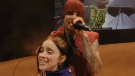 related_news_inside_blogsفيديو - كيف حققت بيلي إيليش حلمها القديم مع جاستن بيبر؟