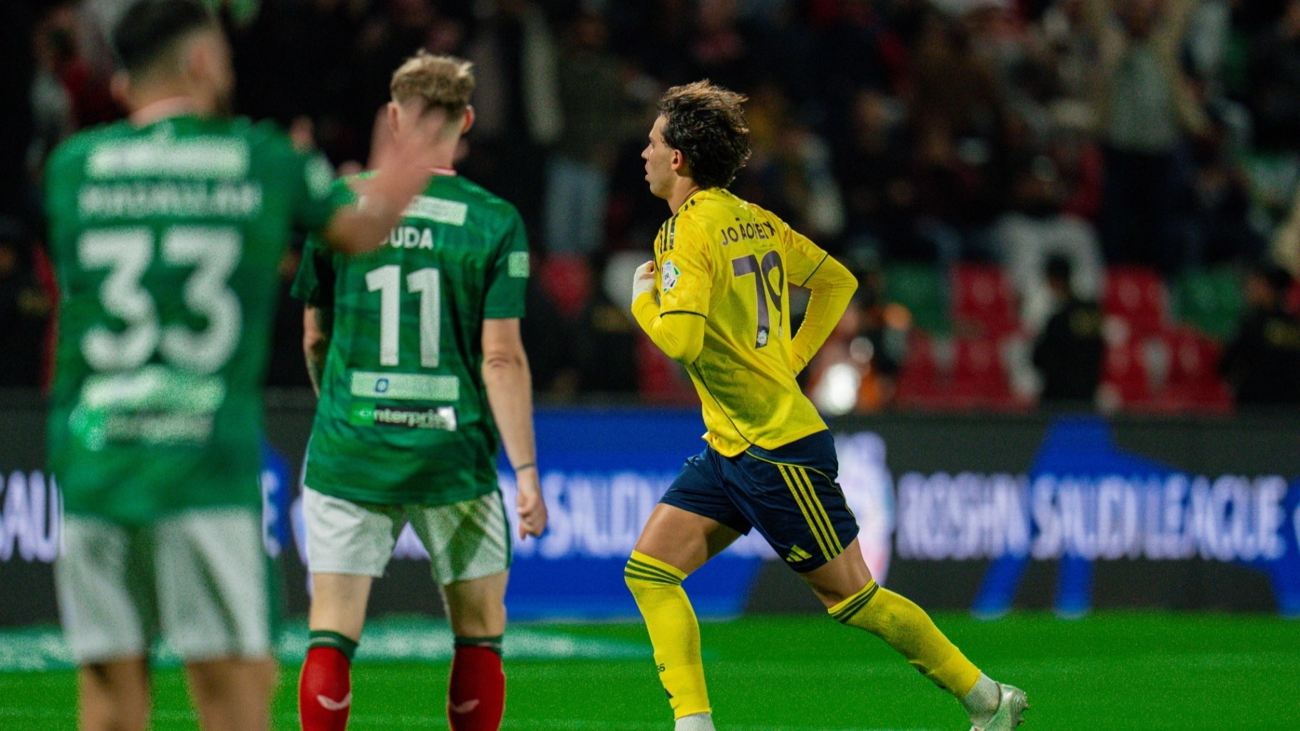 سباق ترتيب هدافي دوري "روشن" السعودي يشتعل بتألق رونالدو وفيليكس 