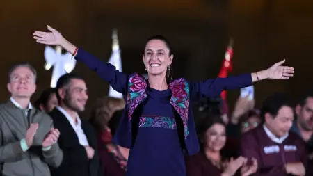 related_news_inside_blogsكأس العالم 2026 - رئيسة المكسيك تبعث برسالة طمأنينة قبل افتتاح المونديال