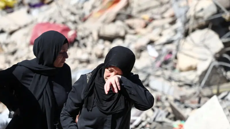 مع استمرار الحرب.. كيف تحمي صحتك النفسية من أخبار الموت والدمار؟