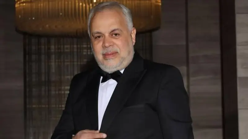 أشرف زكي.. عودة النقيب إلى موقعه بعد التفاف غير مسبوق من الوسط الفني