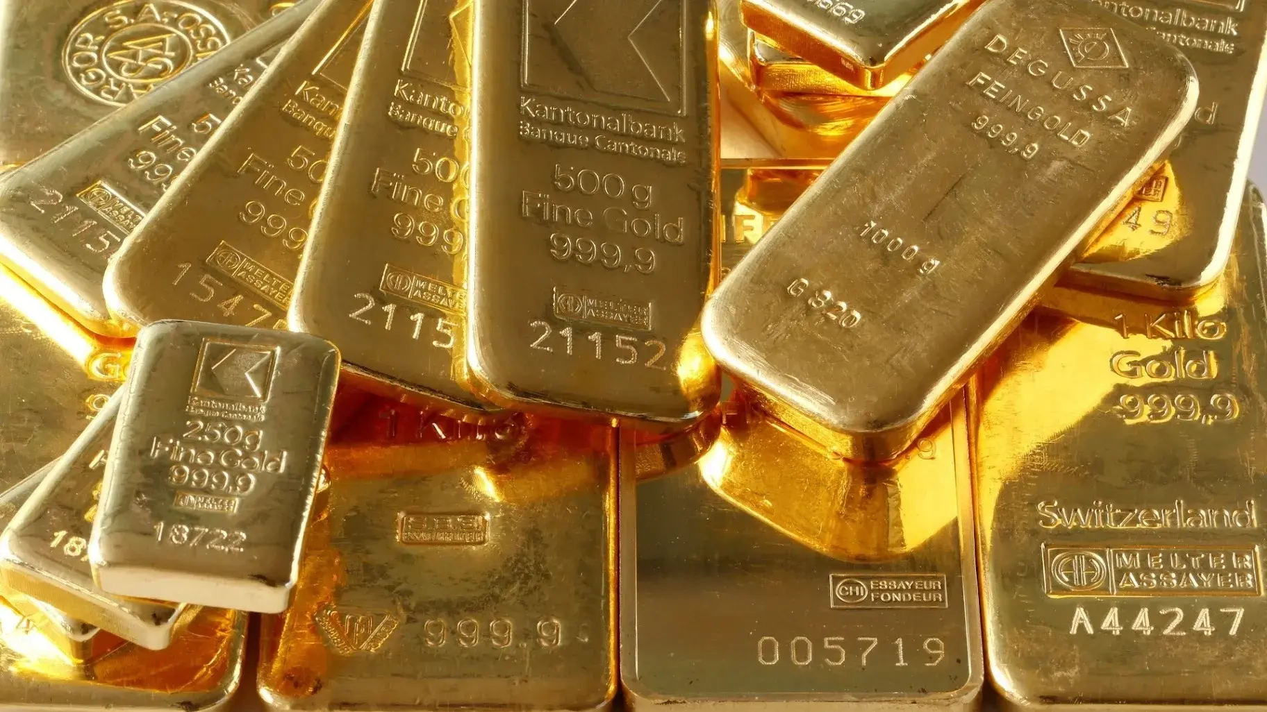 قفزة في سعر الذهب اليوم الجمعة 21 أغسطس فى سوق الذهب المصري (رويترز) قفزة في سعر الذهب اليوم الجمعة 21 أغسطس فى سوق الذهب المصري (رويترز)