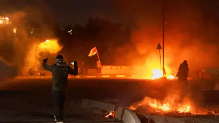 related_news_inside_blogsتصعيد في العراق.. استهداف قاعدة "الحشد الشعبي" في جرف النصر