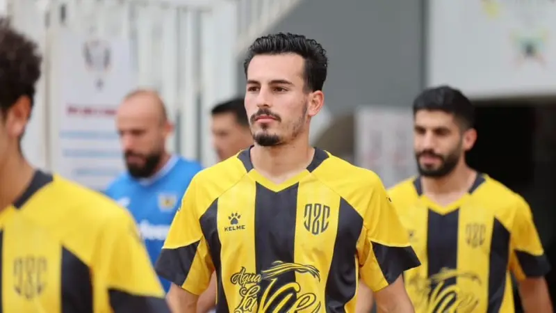 القنوات الناقلة لمباراة الأنصار والعهد اليوم في نهائي كأس لبنان مع الموعد والتشكيلة