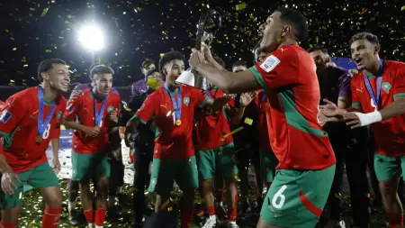 بطل أوروبا مع فرنسا وبطل العالم مع المغرب.. من هو نعيم بيار؟