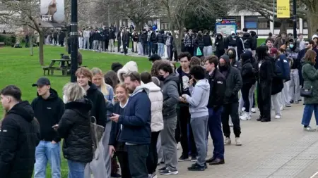 related_news_inside_blogsتفشٍ مرعب لالتهاب السحايا في بريطانيا.. ماذا نعرف عنه؟