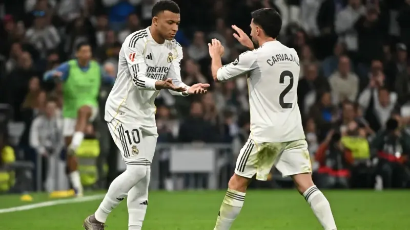 موجة انتقادات لمبابي بعد ظهوره كبديل في ديربي مدريد