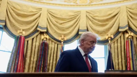 related_news_inside_blogsاستطلاع جديد يكشف تراجع شعبية ترامب لأدنى مستوى لها