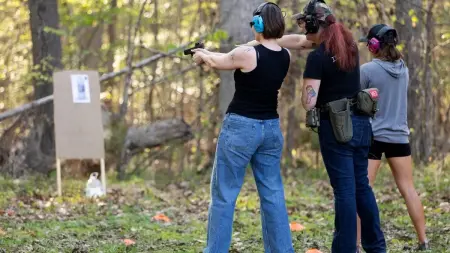 related_news_inside_blogsإقبال كبير على شراء الأسلحة في أميركا.. ما السبب؟