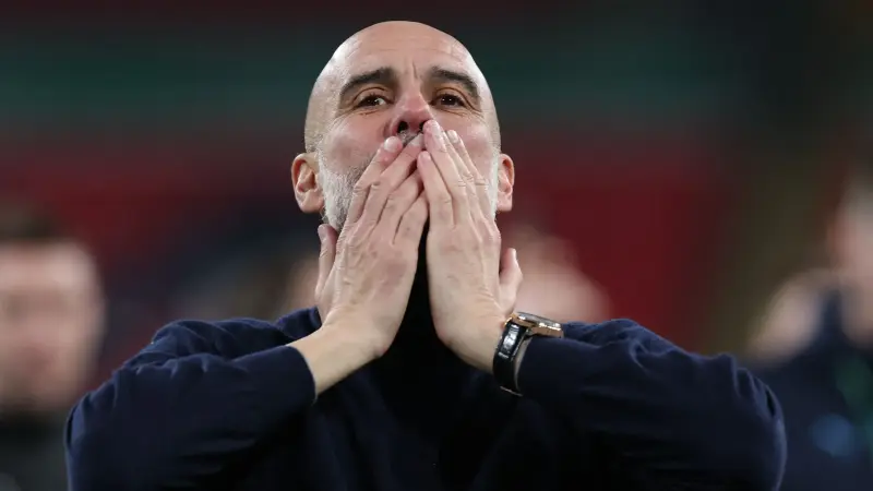 غوارديولا سعيد بعد تحطيم رقم قياسي في كأس الرابطة الإنجليزية