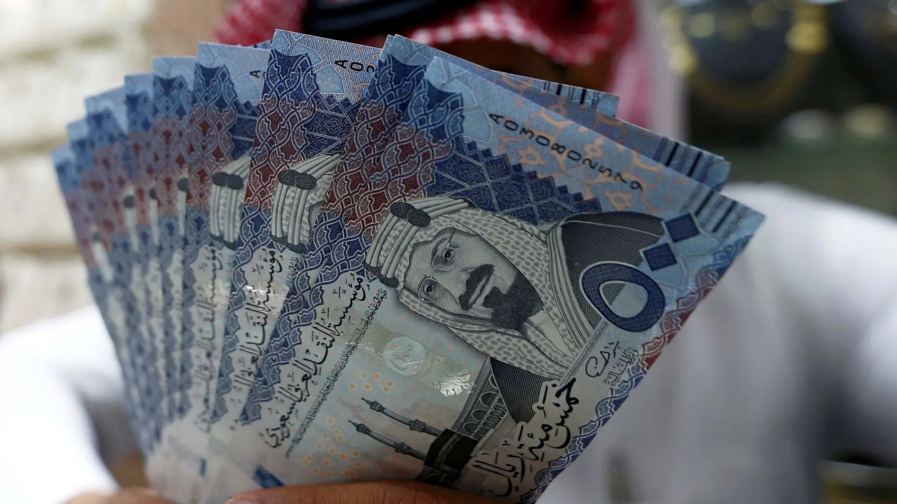 سعر الريال السعودي مقابل الجنيه السوداني يُتداول عند مستويات غير مسبوقة (رويترز) سعر الريال السعودي مقابل الجنيه السوداني يُتداول عند مستويات غير مسبوقة (رويترز)