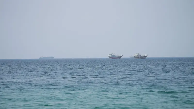 اتفاق وشيك بين عمان وإيران حول مضيق هرمز