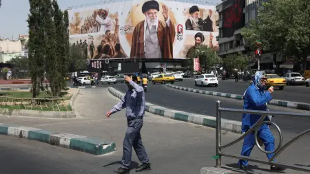 related_news_inside_blogsالحرب تعمّق الانقسامات.. هل تقترب إيران من الانفجار الشعبي؟