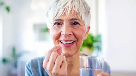 اكتشاف مذهل.. دواء موجود منذ عقود يبطئ الشيخوخة