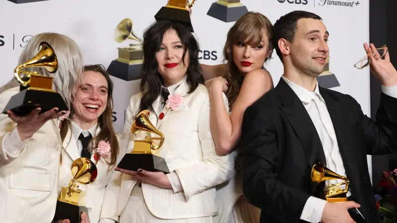 صور - من هم الفائزون في أبرز فئات جوائز "غرامي" لسنة 2024؟