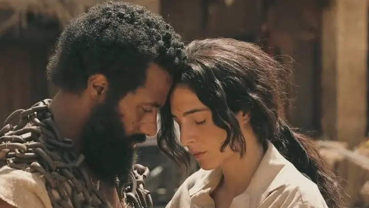 فيديو - محمد رمضان يراهن على الجمهور قبل عرض فيلم "أسد"