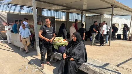 بينهم منفذ الشلامجة.. العراق يعلن استئناف العمل في 3 معابر برية