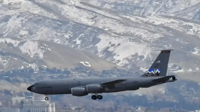 ما سبب تحطم طائرة التزود بالوقود kc 135 الأميركية في العراق؟