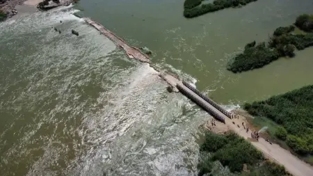 related_news_inside_blogsفيديو - فيضانات نهر الفرات تُغرق شوارع دير الزور