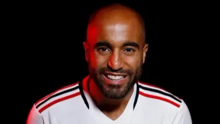 related_news_inside_blogsحسم الجدل حول صفقة لوكاس مورا.. وكيله يكشف موقف الأهلي الحقيقي