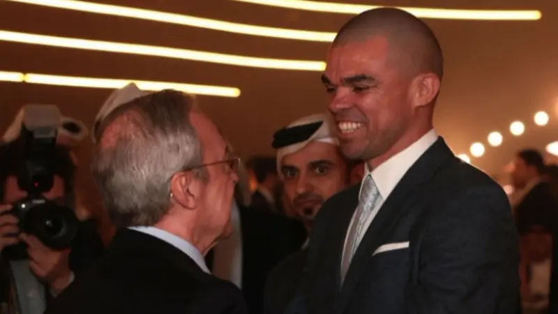 هل ينجح بيريز في لم شمل بيبي ومورينيو في ريال مدريد؟
