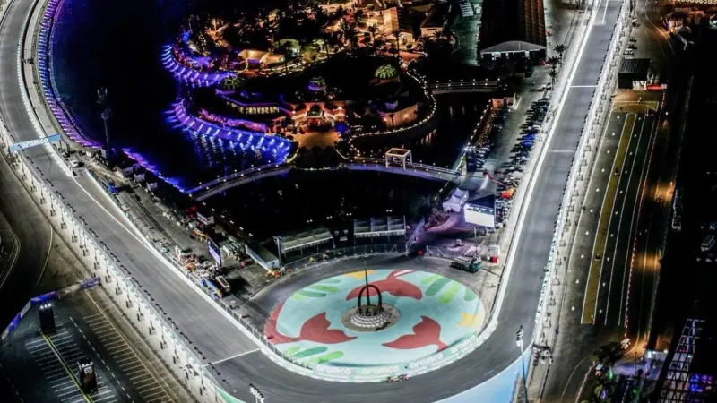 القنوات الناقلة لسباق فورمولا 1 جدة 2025.. أيام السرعة في السعودية