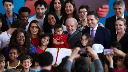 related_news_inside_blogsقانون جديد في البرازيل يعزز حماية الأطفال والقصر على الإنترنت