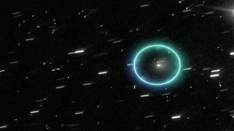 فيديو - مذنّب ضخم يقترب من الأرض.. ما علاقة الكائنات الفضائية؟