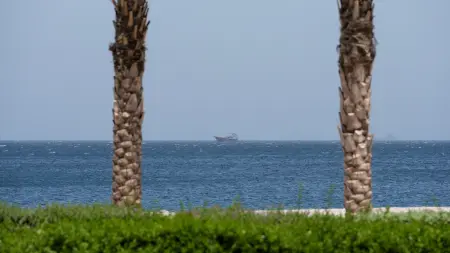 تقرير: حصار مضيق هرمز عالي المخاطر لهذه الأسباب