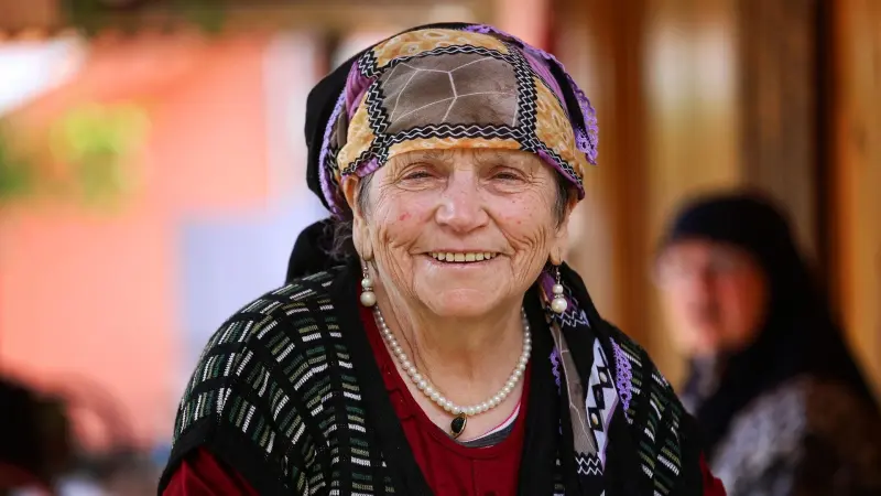 دراسة تكشف علاقة غير متوقعة بين صحة الفم والخرف