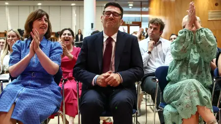 related_news_inside_blogsآندي بورنم زعيما لحزب العمال البريطاني تمهيدا لتوليه رئاسة الوزراء