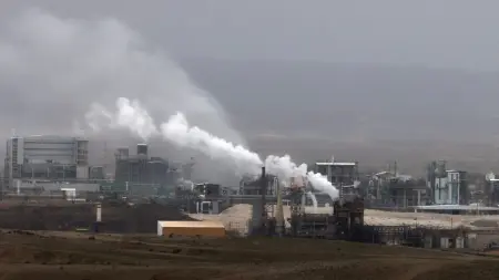 related_news_inside_blogsالجيش الإسرائيلي يقصف بنى تحتية في طهران