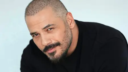 فيديو - تفاعل واسع.. رامي عياش يفاجئ لبنانية بهدية غير متوقعة