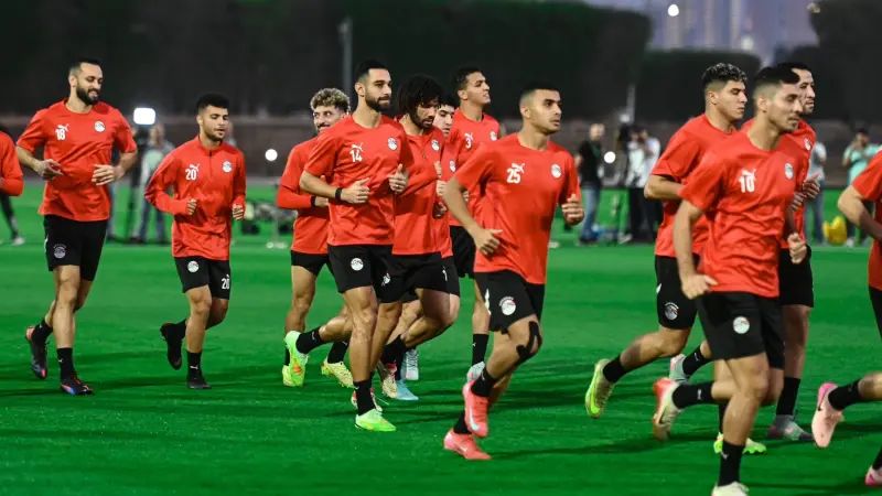 القنوات الناقلة لمباراة الإمارات ضد الكويت اليوم في كأس العرب 2025 مع الموعد