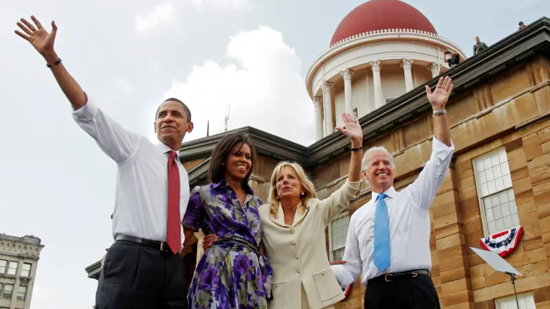 هل تخوض ميشيل أوباما سباق الانتخابات الرئاسية الأميركية؟