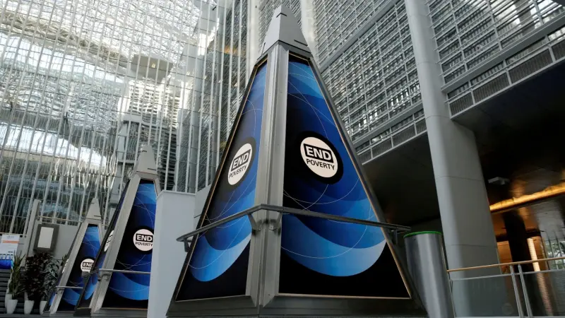 لمساعدة الدول الفقيرة.. بريطانيا تتعهد بتقديم 2.5 مليار دولار لصندوق بالبنك الدولي