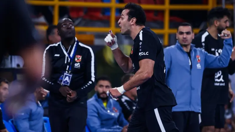 موعد مباراة الأهلي ضد برشلونة في نصف نهائي كأس العالم للأندية لكرة اليد 2025 والقنوات الناقلة