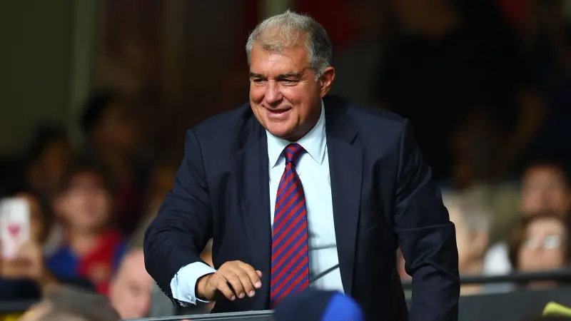 برشلونة يصدم ريال مدريد وينسحب من "السوبر ليغ" الأوروبي لكرة القدم