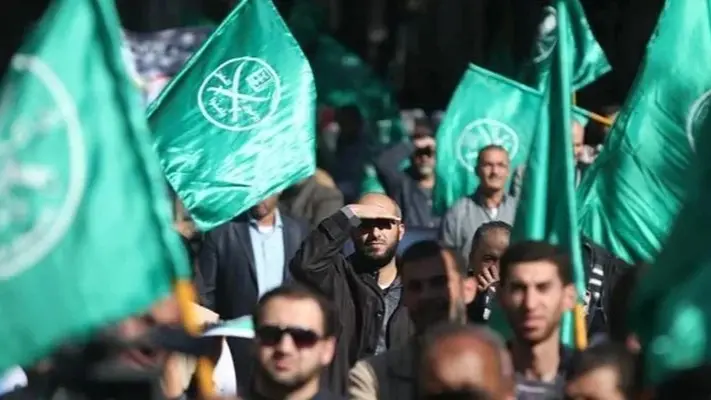 هل يؤيد الفرنسيون حظر "الإخوان"؟ استطلاع يكشف