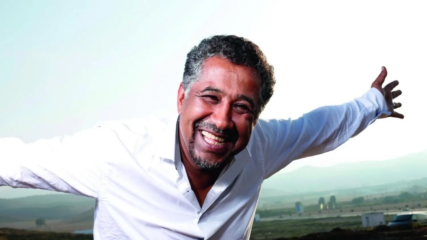 جذب الفنان الجزائري الشاب خالد الآلاف من جمهور مهرجان موازين جذب الفنان الجزائري الشاب خالد الآلاف من جمهور مهرجان موازين