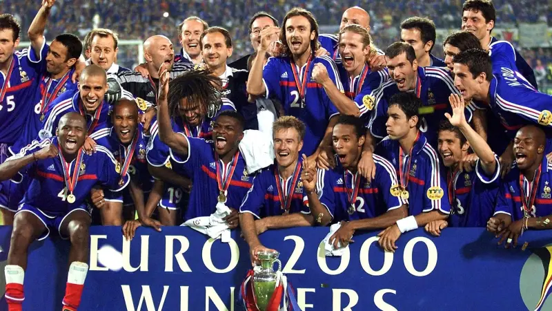 ذكريات اليورو: حينما أضافت فرنسا اللقب الأوروبي لكأس العالم