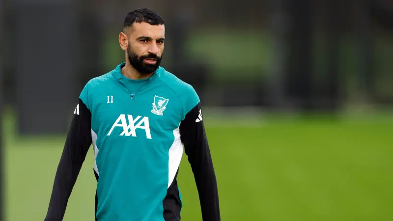 دوري أبطال أوروبا - سلوت يوضح موقف محمد صلاح من المشاركة أمام مارسيليا