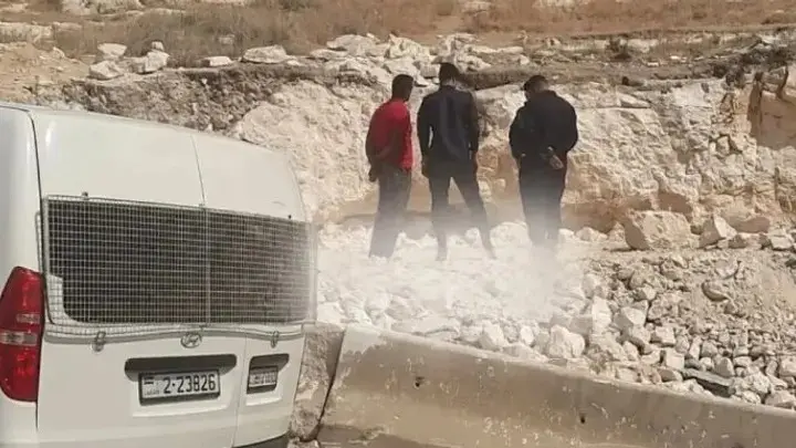 حفر سري تحت الأرض.. ما حقيقة "ذهب وادي السير" بالأردن؟