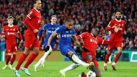 بعد أرنولد.. ريال مدريد يُخطط لخطف نجم آخر من ليفربول