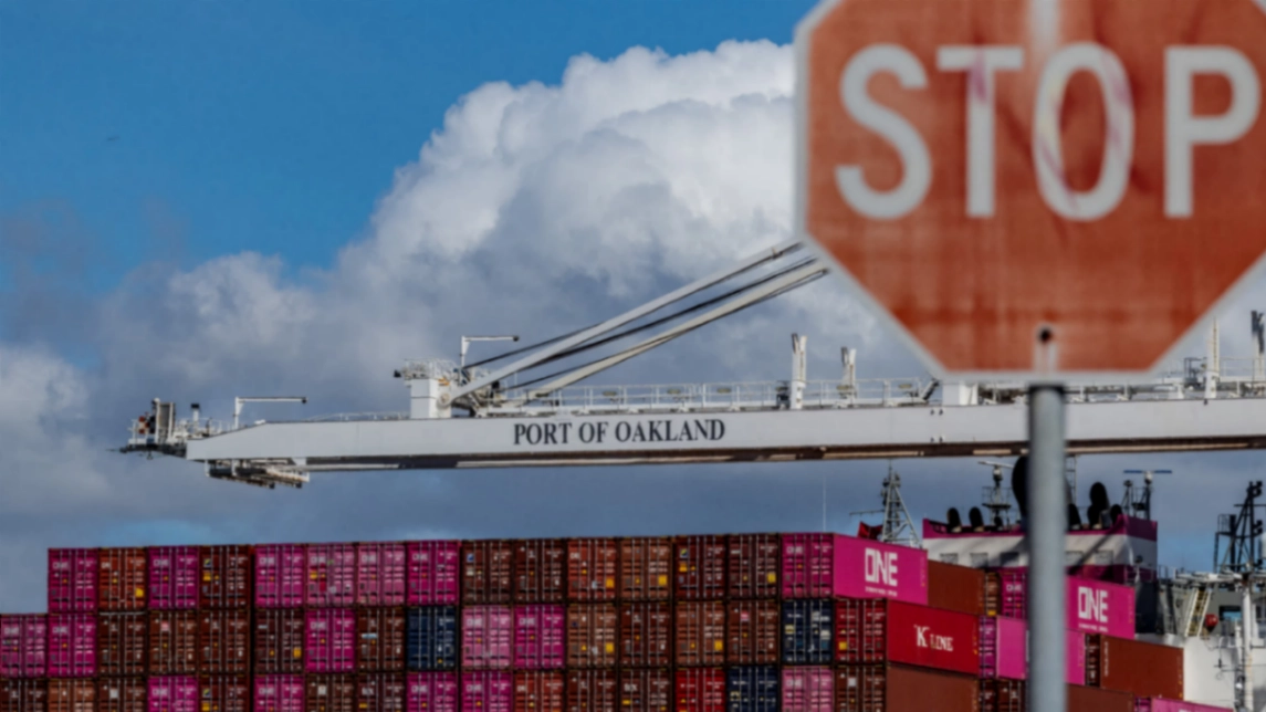 فائض تجاري ضخم يدفع الصين لإعادة توازن الاقتصاد نحو الاستهلاك 