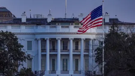 related_news_inside_blogsتغريدة مفاجئة للبيت الأبيض قبيل انتهاء مهلة ترامب لإيران