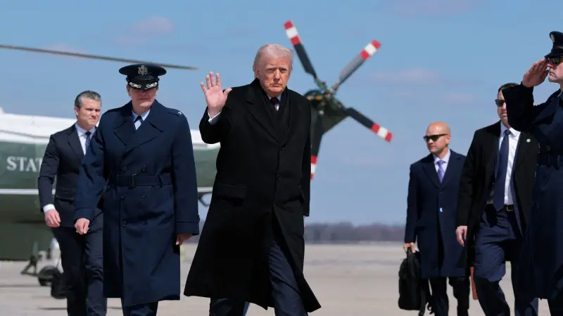 ترامب: مضيق هرمز سيفتح سريعا في حال التوصل لاتفاق